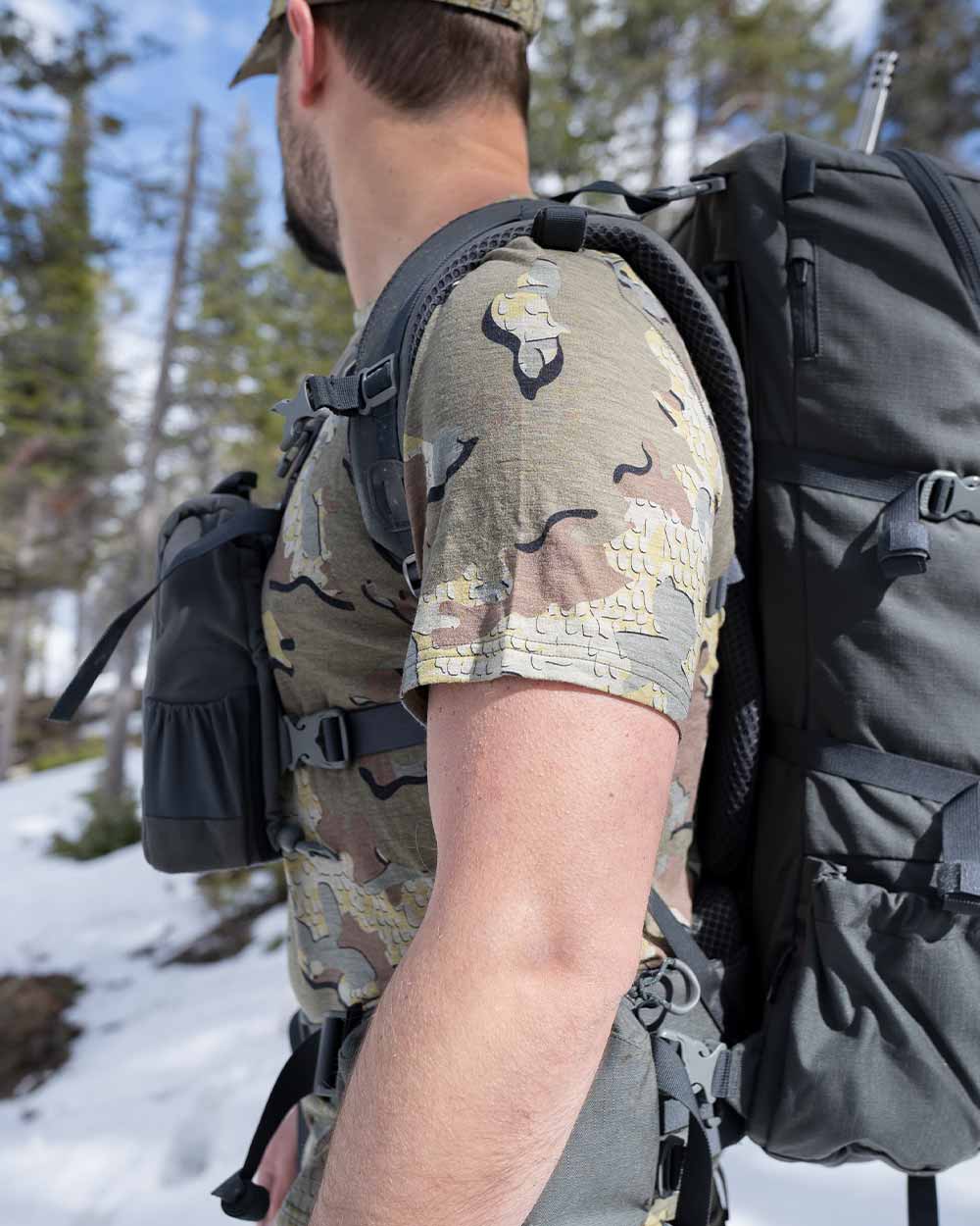 ULTRA Merino 120 LT SS Crew-T | Bone - Image 6