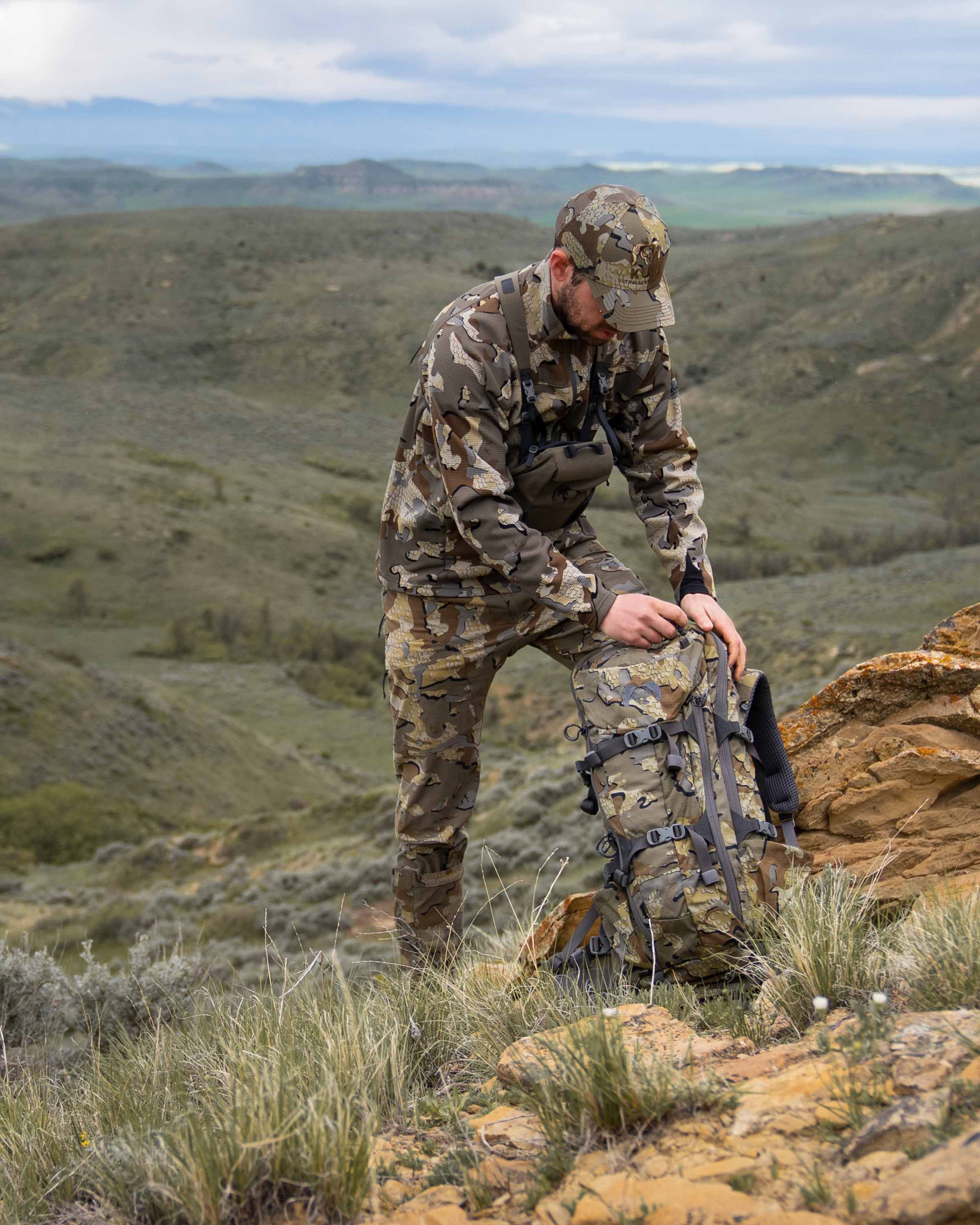 Peloton 240 Full Zip | Stone - Image 4