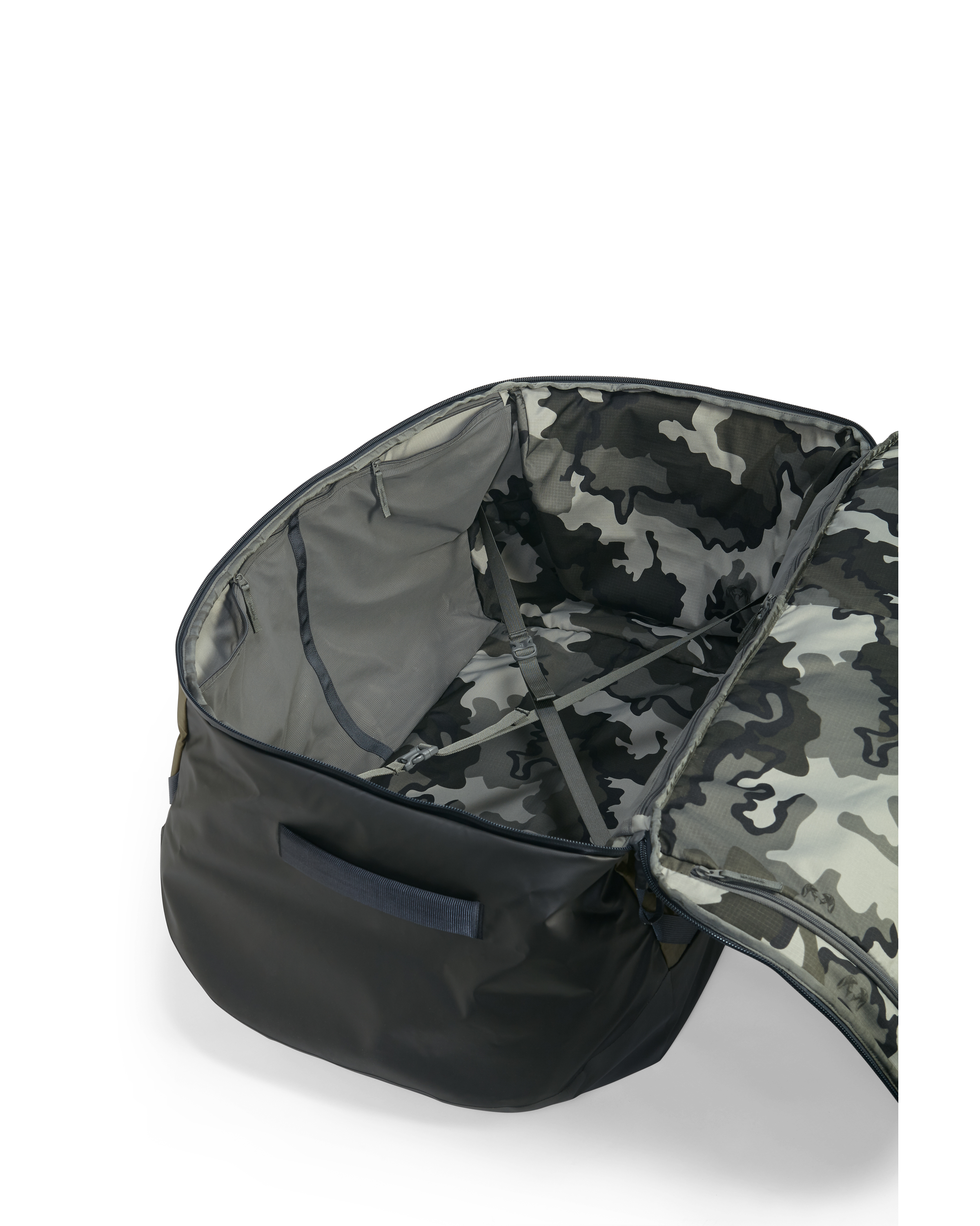 Waypoint 10400 Duffel | Stone - Image 9