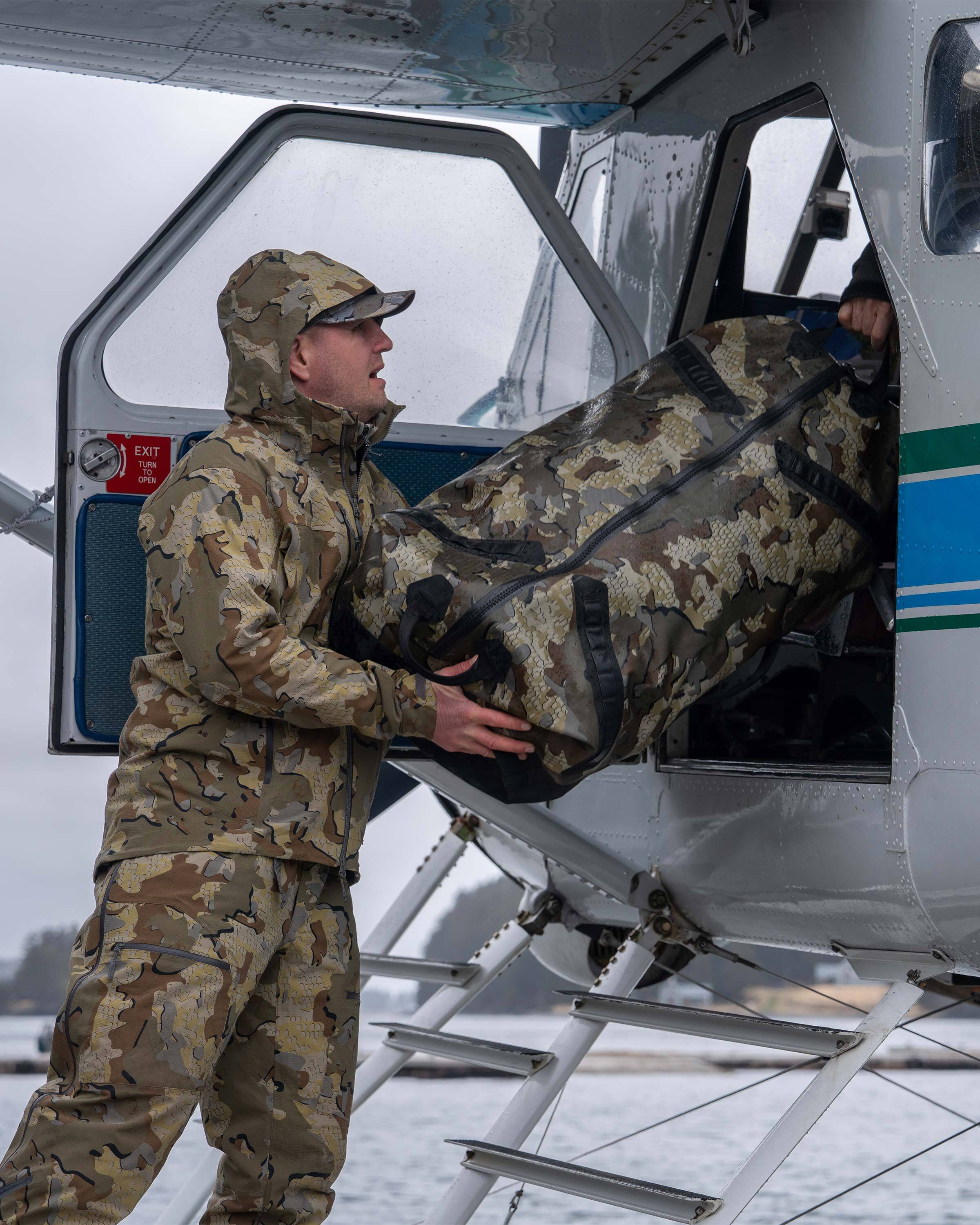 Kodiak 3000 Submersible Duffel | Coyote Brown - Image 9