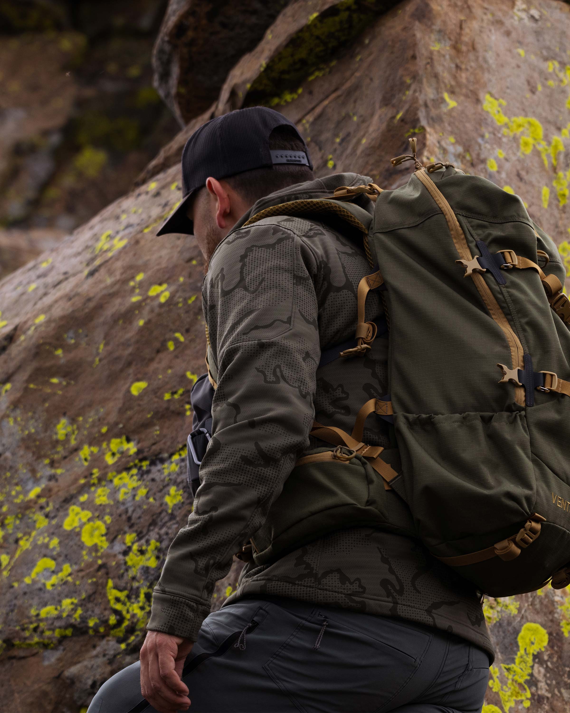 Ridgepoint Fleece Hoodie | Black Tonal - Image 6