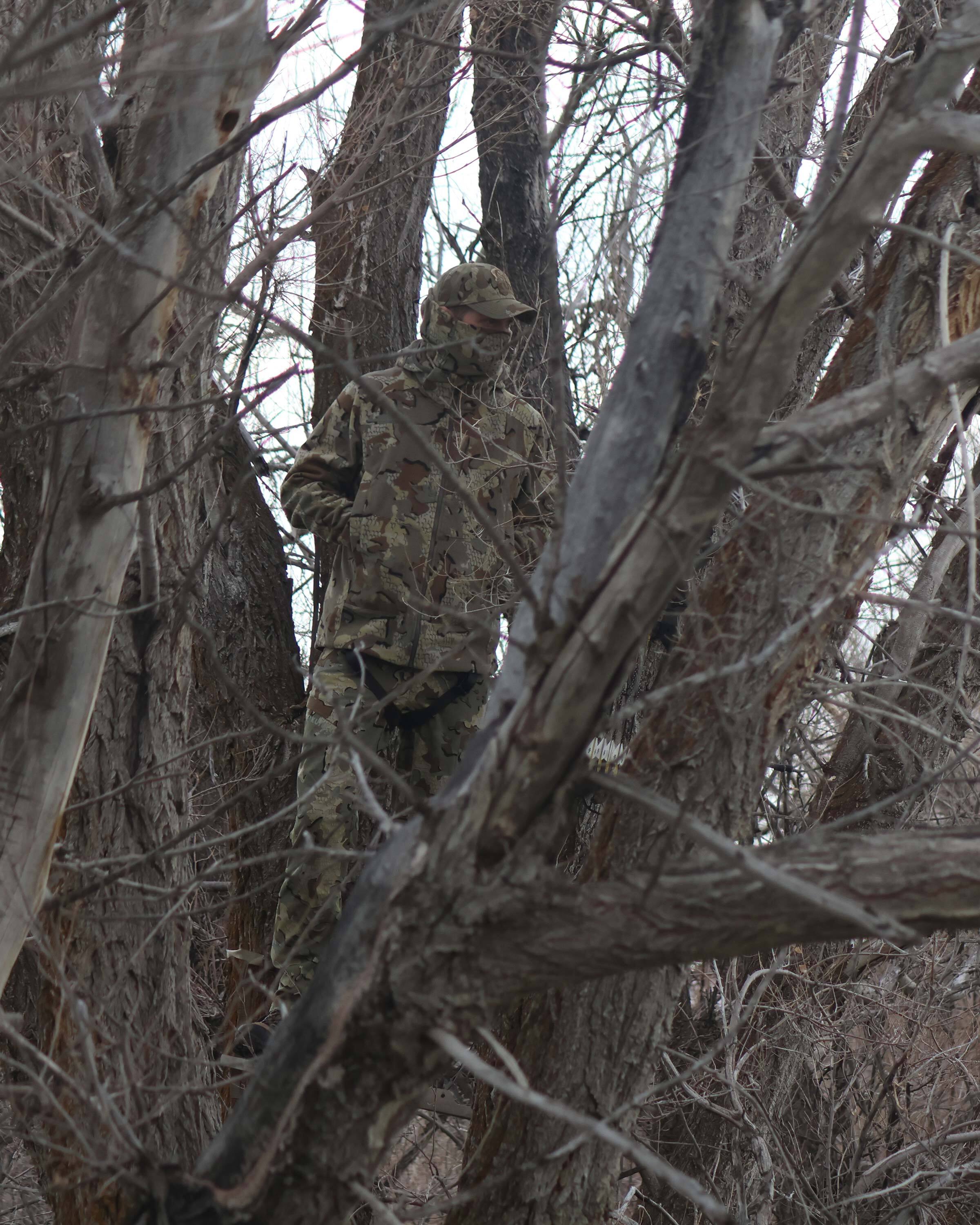 KUIU Proximity LT Hooded Jacket | Valo - Image 8