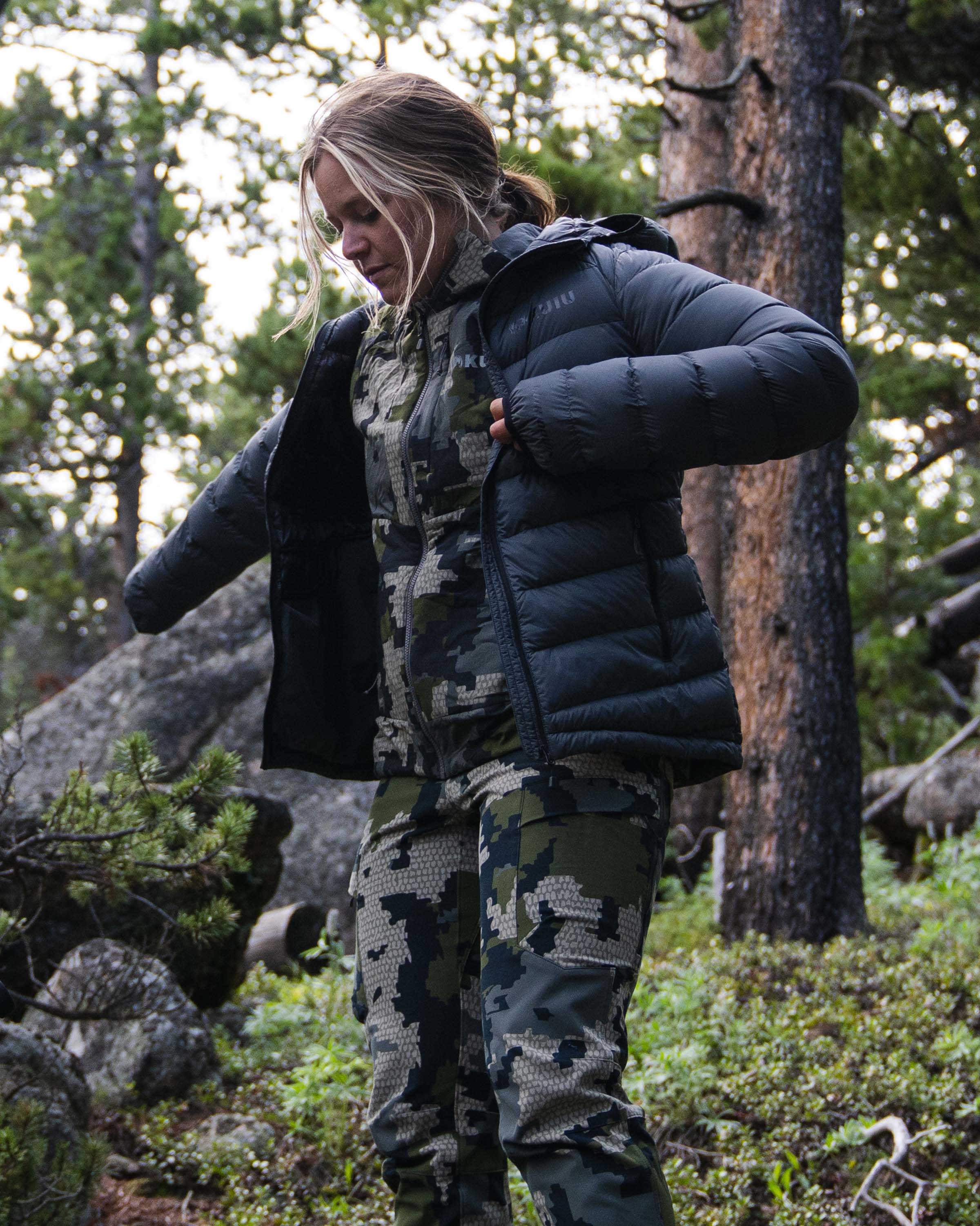 Outlet Women's Super Down LT Hooded Jacket | Vias - Image 6