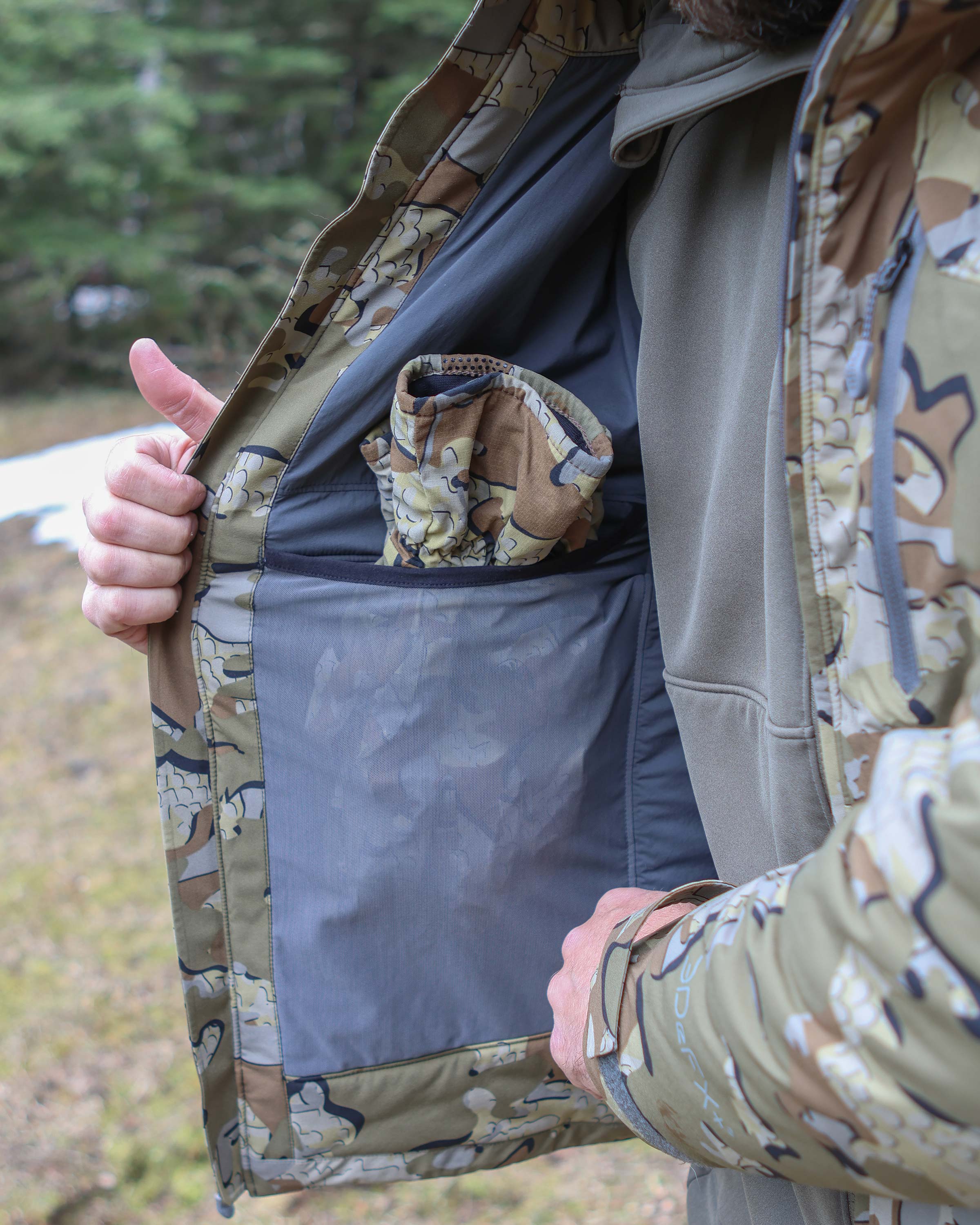 Mountain PRO Hooded Jacket | Verde - Image 11