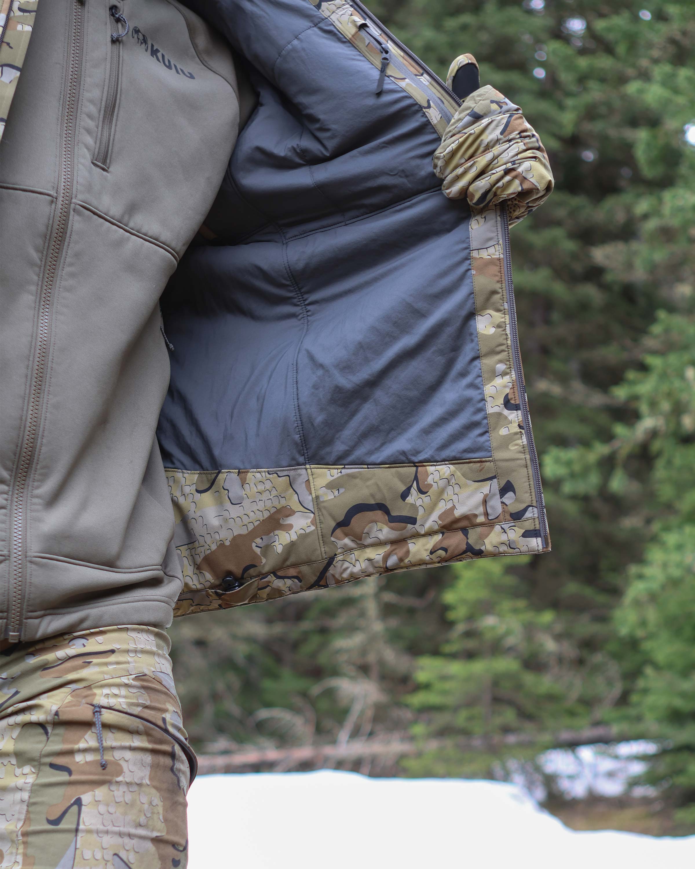 Mountain PRO Hooded Jacket | Verde - Image 12